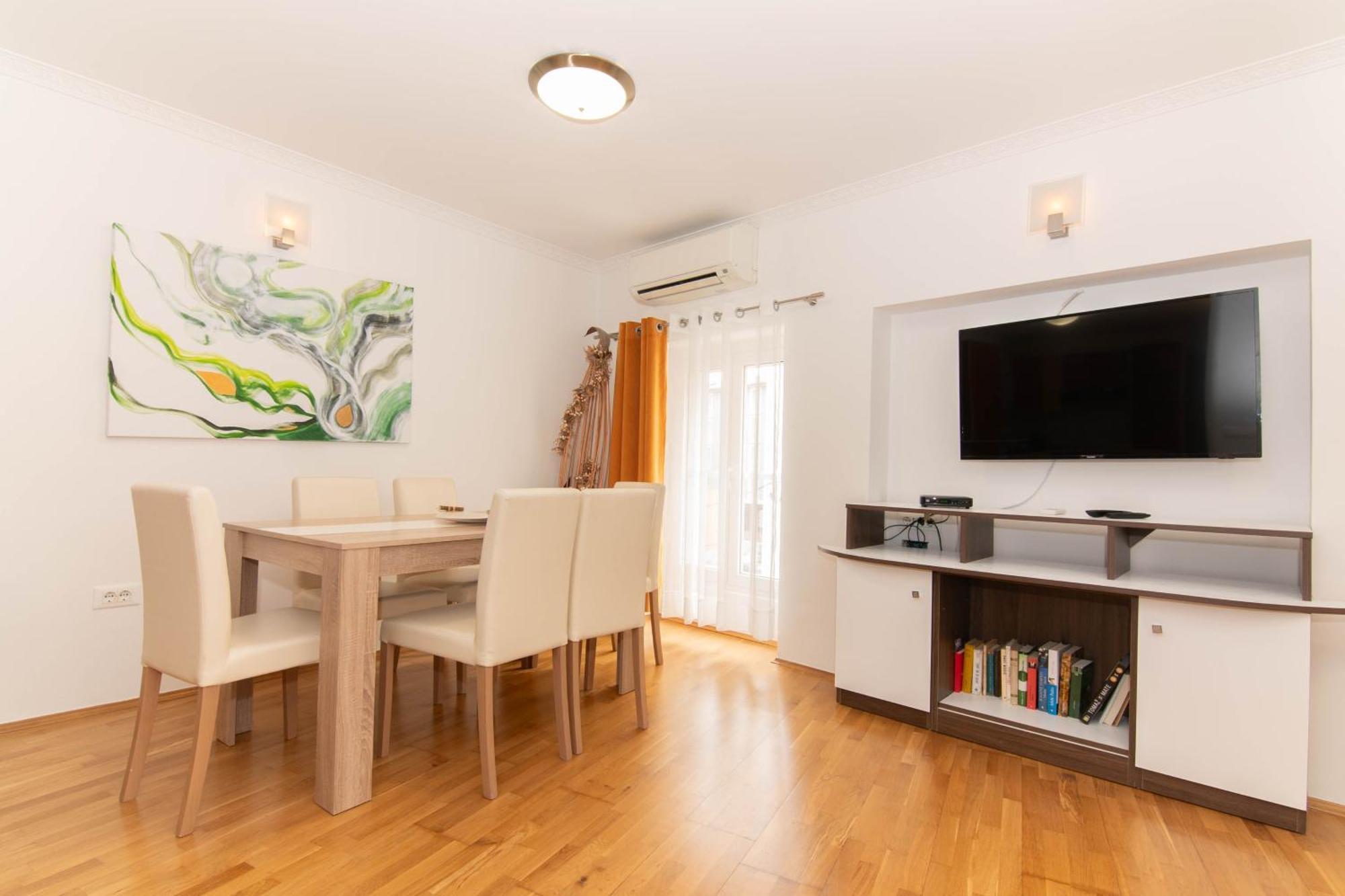 Bed And Brekfast Donatella Bed & Breakfast Пиран Екстериор снимка